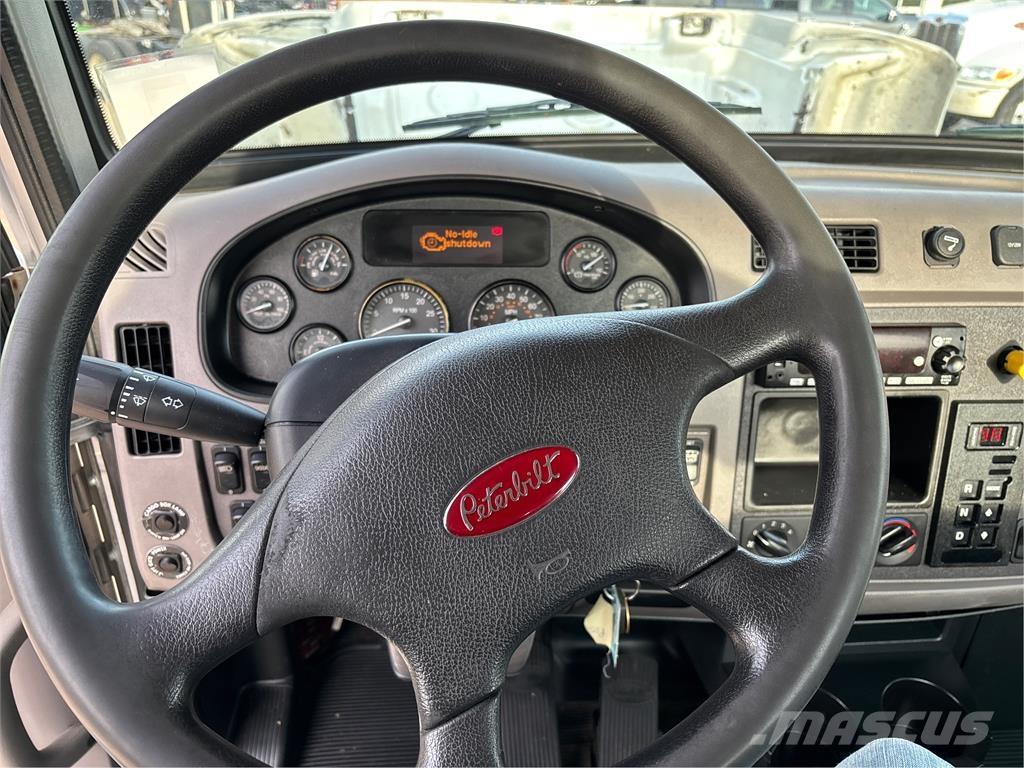 Peterbilt 337 Anders