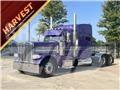 Peterbilt 389 Trekkers