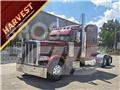 Peterbilt 389 Trekkers