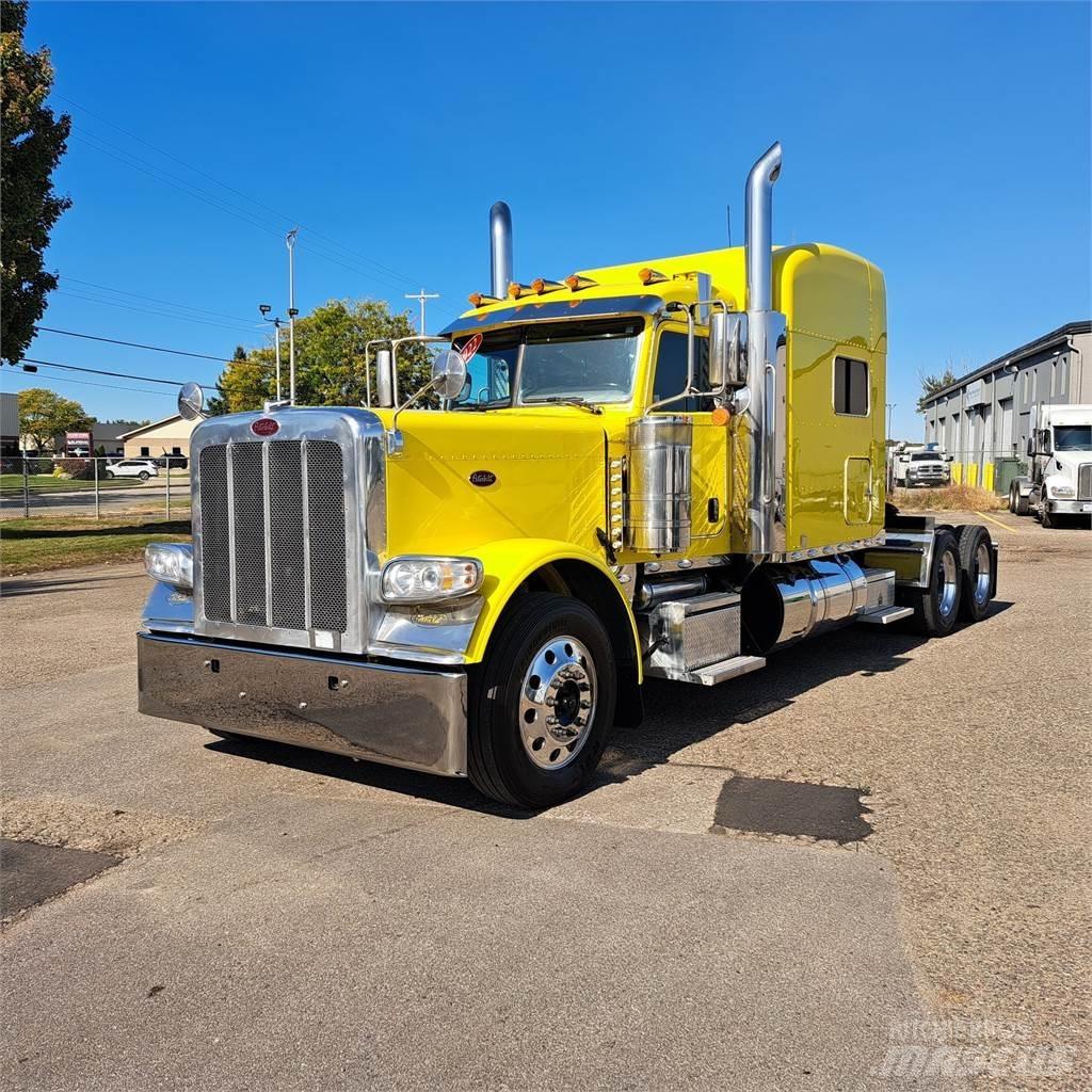 Peterbilt 389 Trekkers