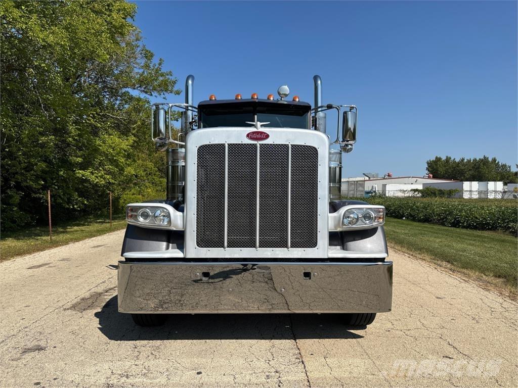 Peterbilt 389 Anders