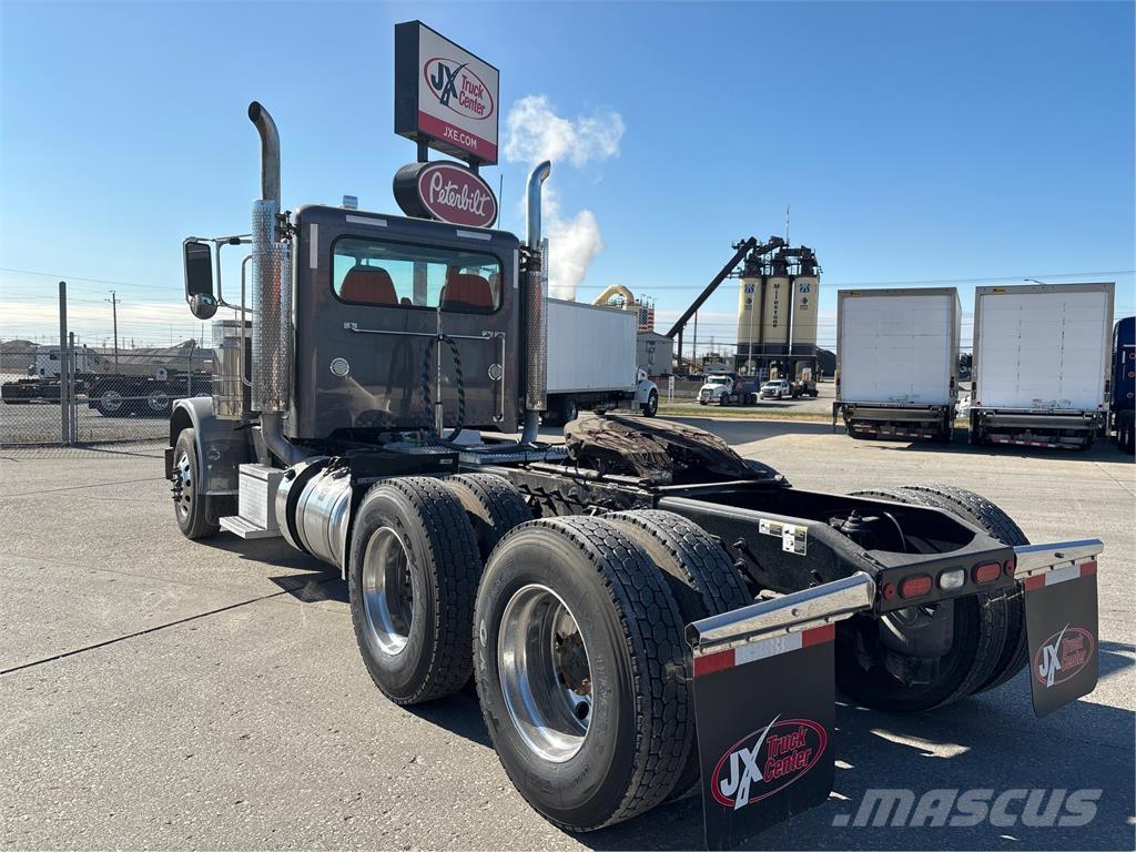 Peterbilt 389 Anders