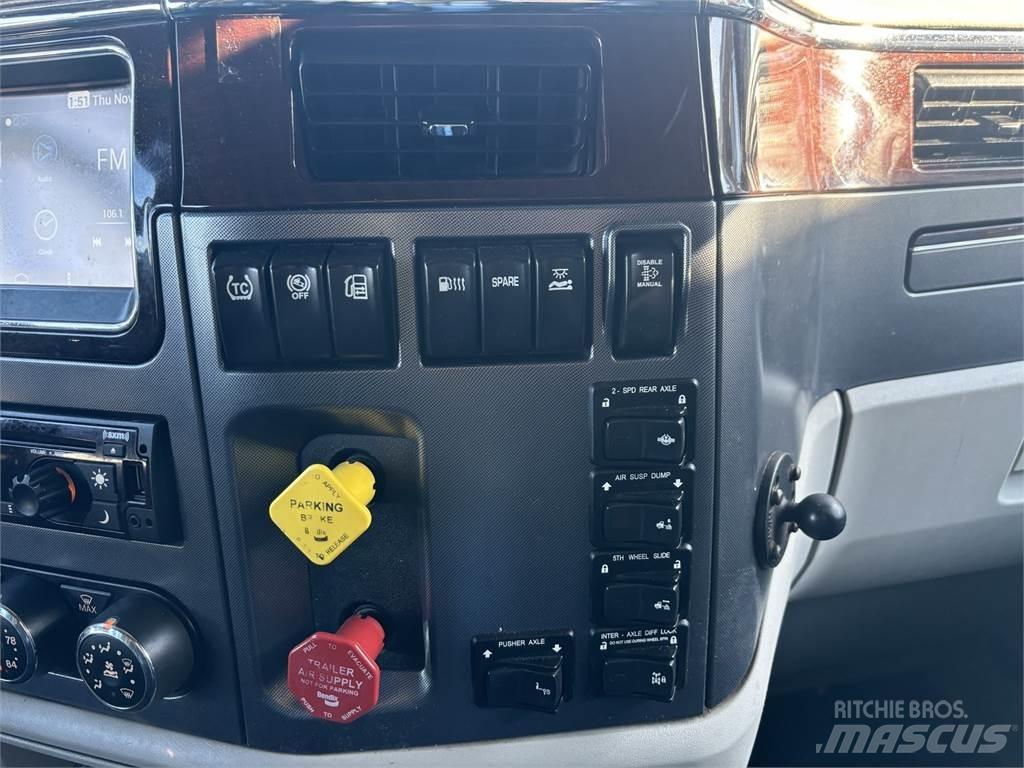 Peterbilt 567 Trekkers