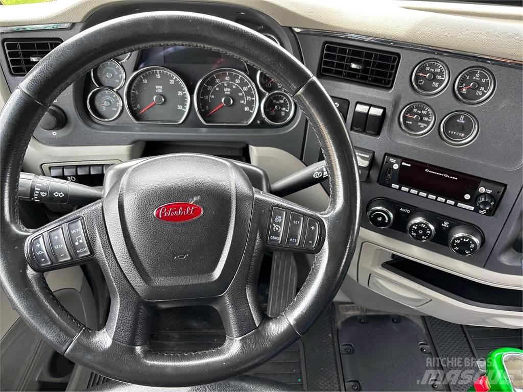 Peterbilt 567 Trekkers