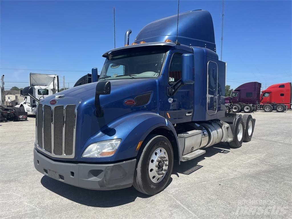 Peterbilt 579 Trekkers
