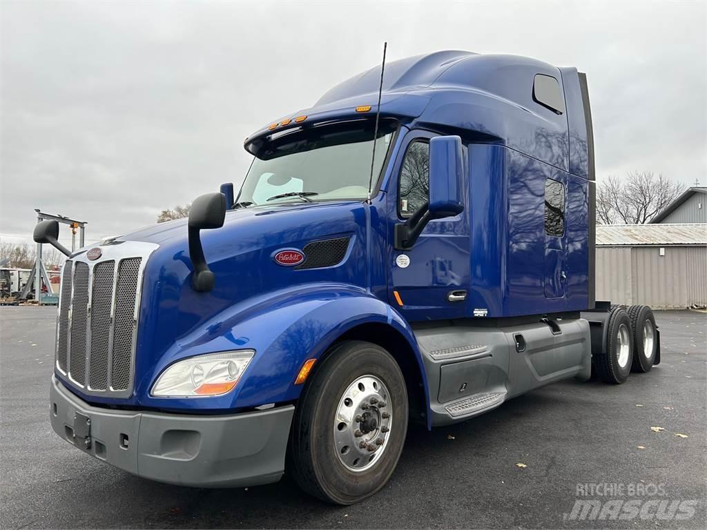 Peterbilt 579 Trekkers