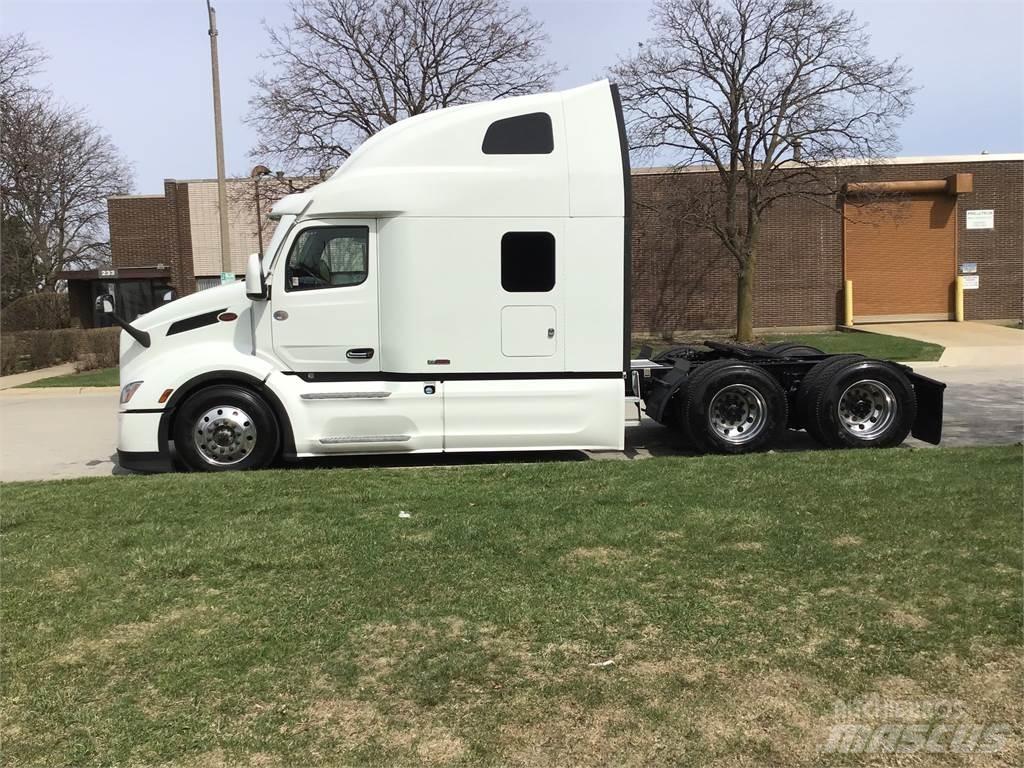 Peterbilt 579 Trekkers