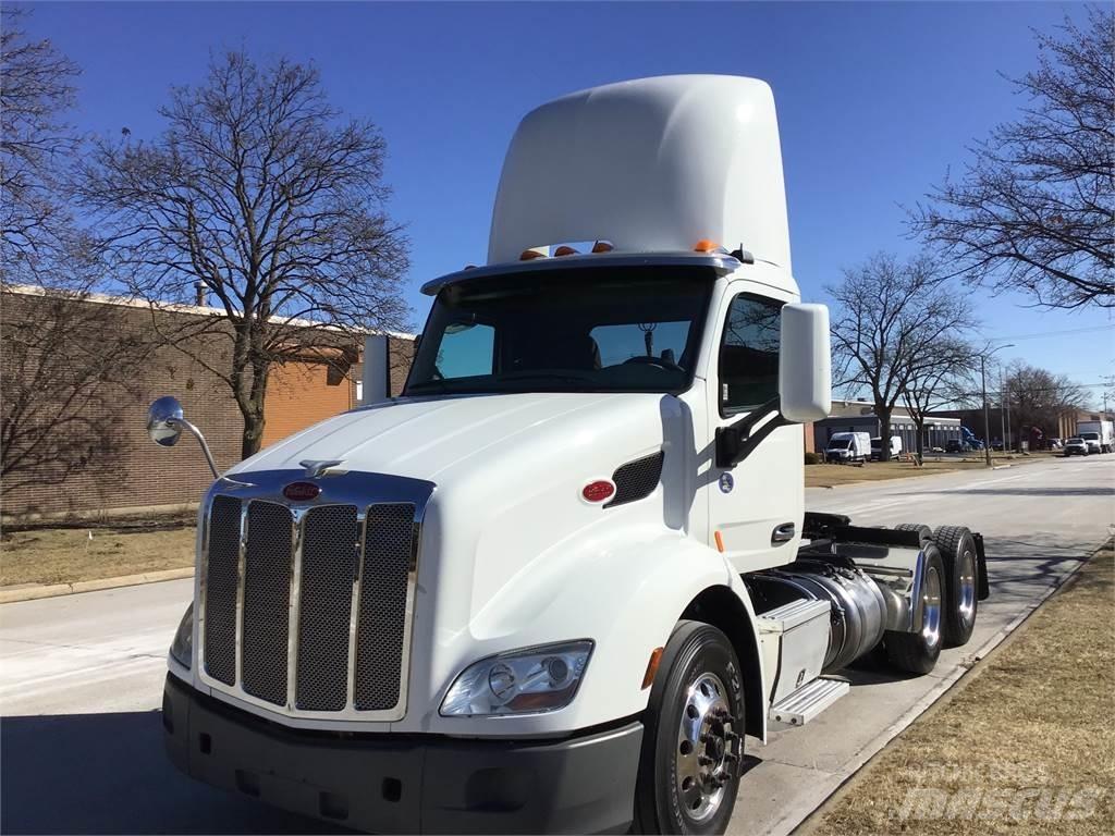 Peterbilt 579 Trekkers
