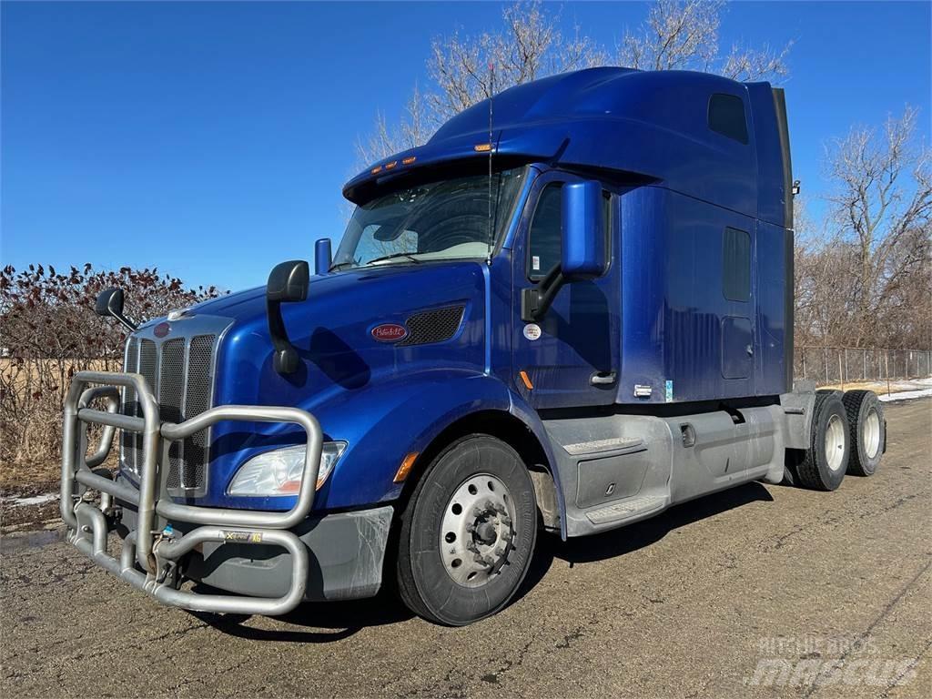 Peterbilt 579 Trekkers