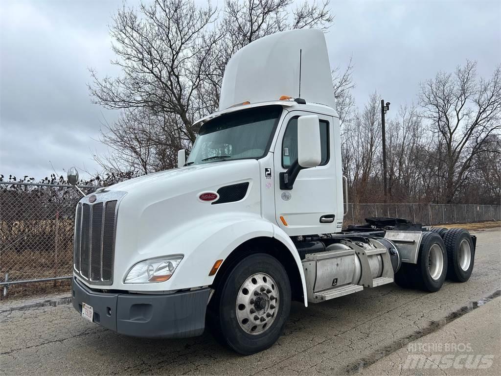 Peterbilt 579 Trekkers