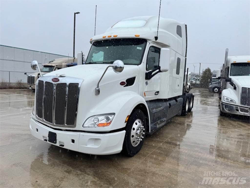 Peterbilt 579 Trekkers