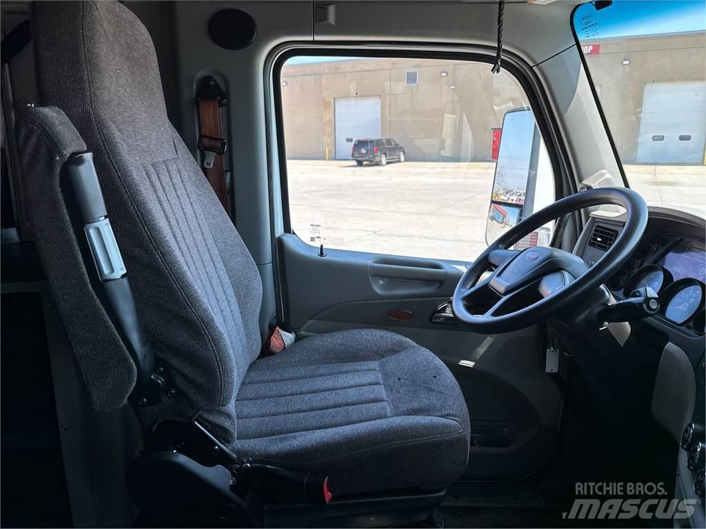 Peterbilt 579 Trekkers