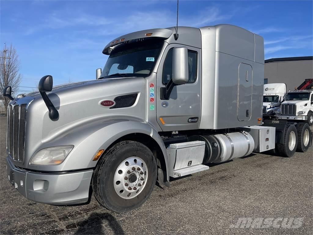 Peterbilt 579 Trekkers