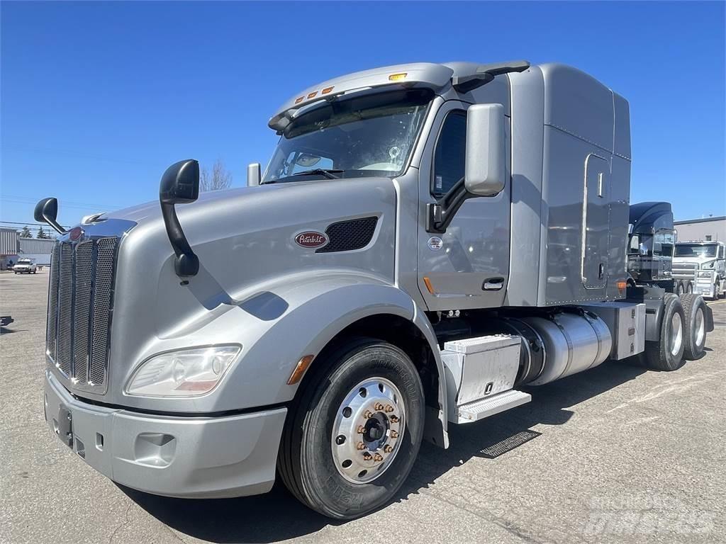 Peterbilt 579 Trekkers