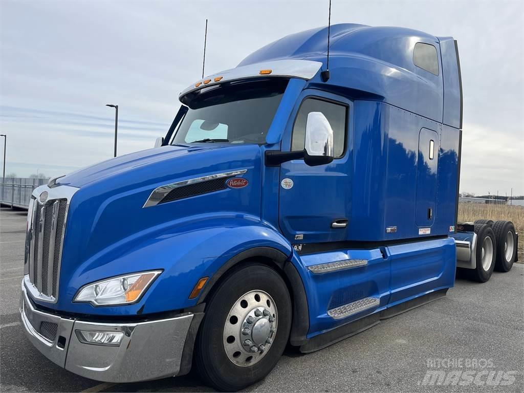 Peterbilt 579 Trekkers