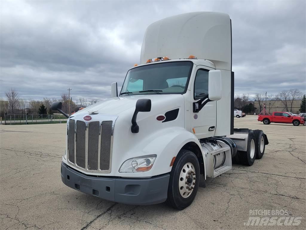 Peterbilt 579 Trekkers