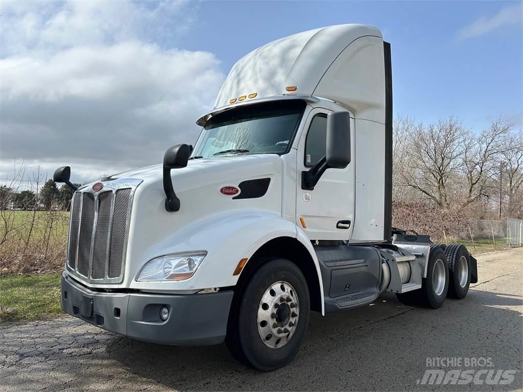 Peterbilt 579 Trekkers