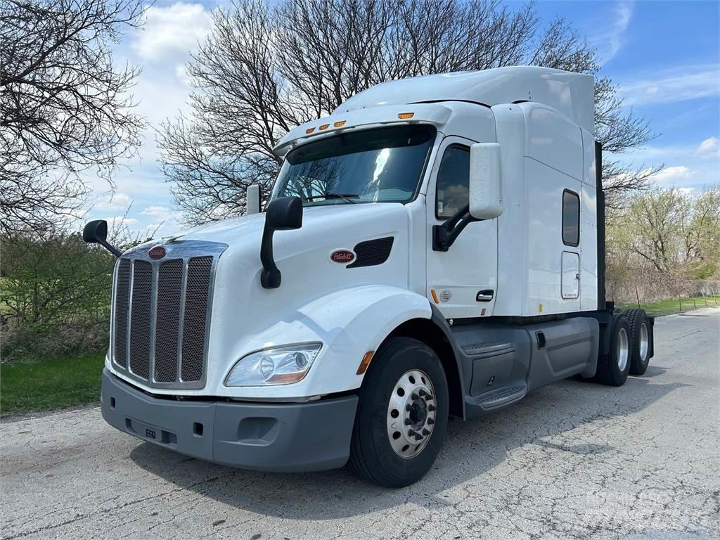 Peterbilt 579 Trekkers