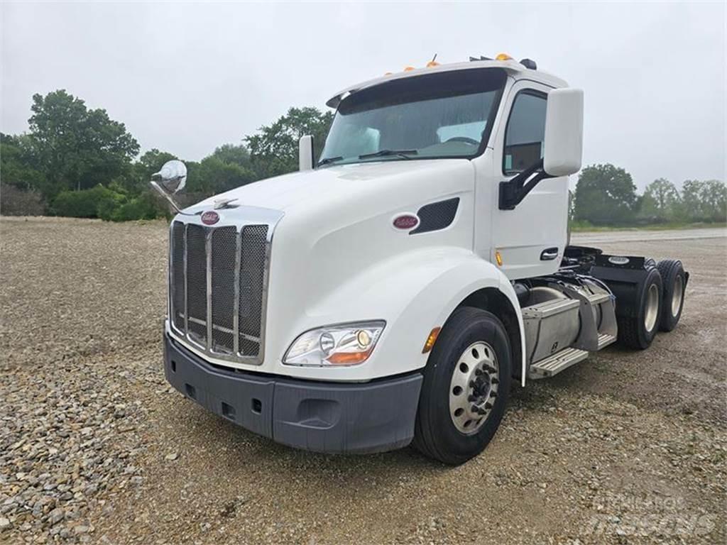 Peterbilt 579 Trekkers
