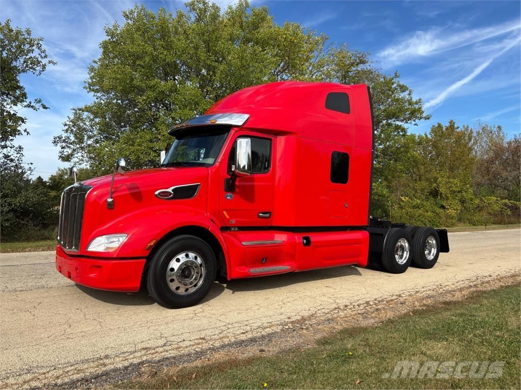 Peterbilt 579 Trekkers