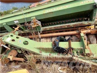 Amazone 402 Terreinbeheermachines - overige