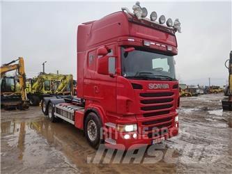 Scania R620 Vrachtwagen met containersysteem