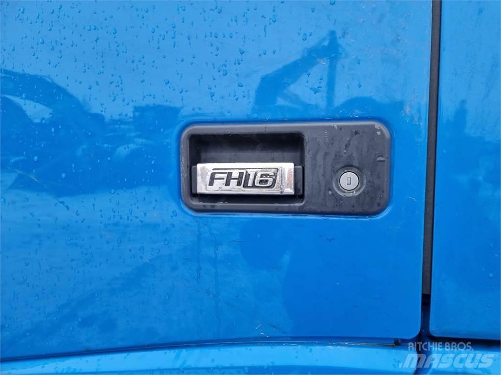 Volvo FH16 Vrachtwagen met containersysteem
