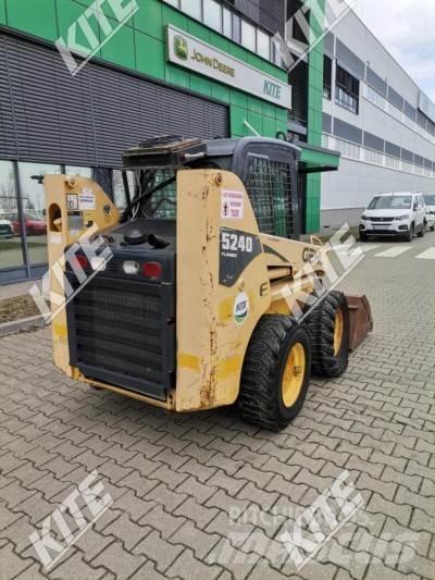 Gehl 5240 Voorladers en gravers