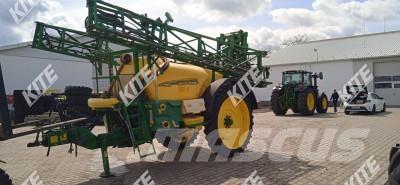 John Deere 732i/21 Getrokken spuitmachines