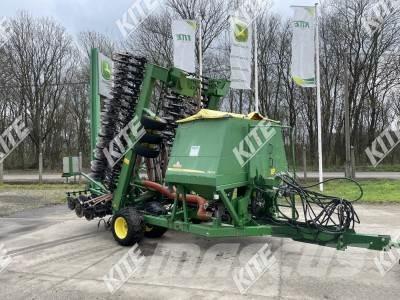 John Deere 740A/9M Zaaimachines