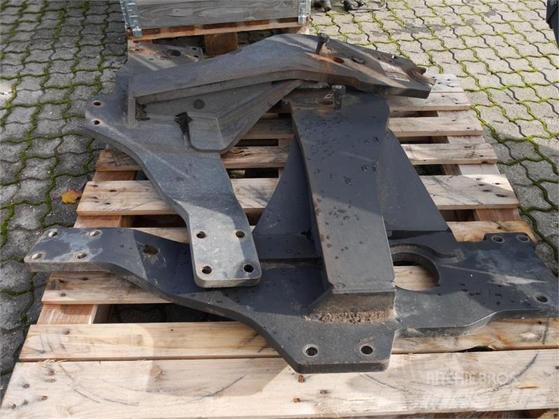  - - - Q65 Beslag Voorladers en gravers