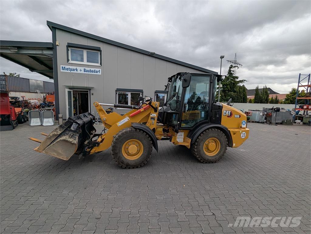 CAT 906 Wielladers