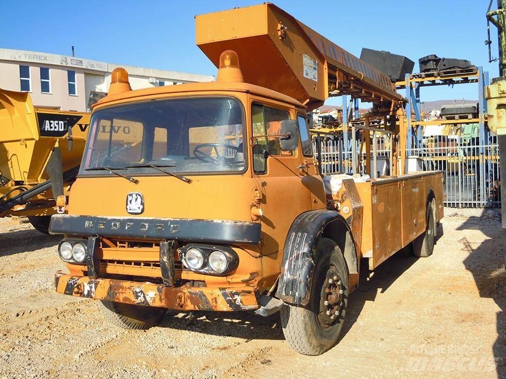 Bedford ERV1GCO Knikarmhoogwerkers