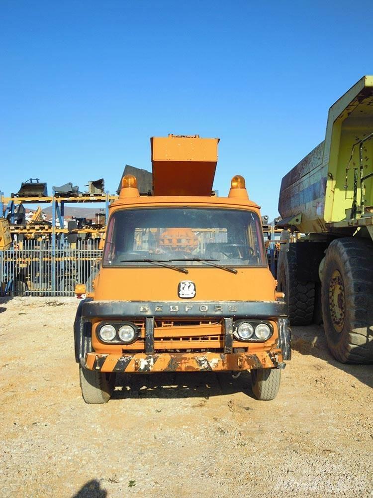 Bedford ERV1GCO Knikarmhoogwerkers