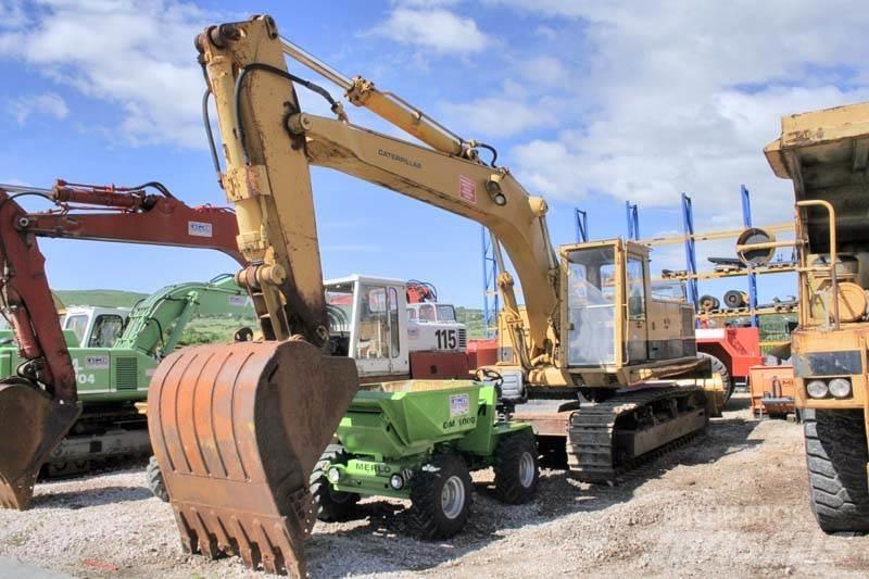 CAT 235 Rupsgraafmachines