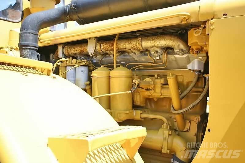 CAT 824B Wieldozers