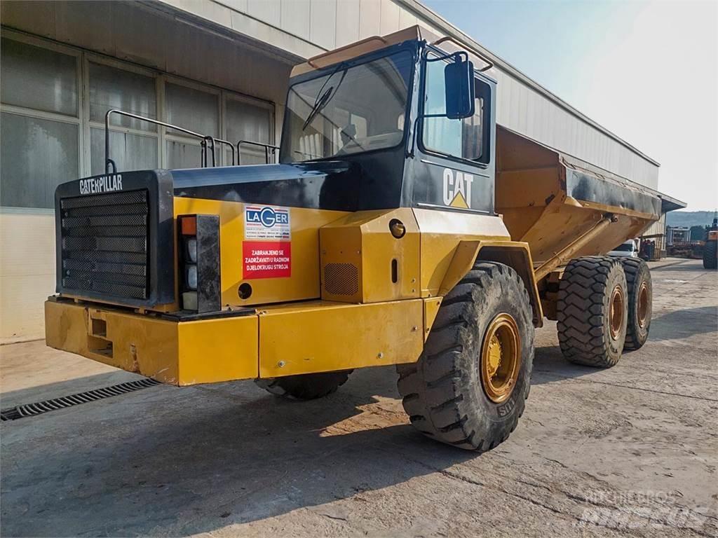 CAT D250E Knik dumptrucks