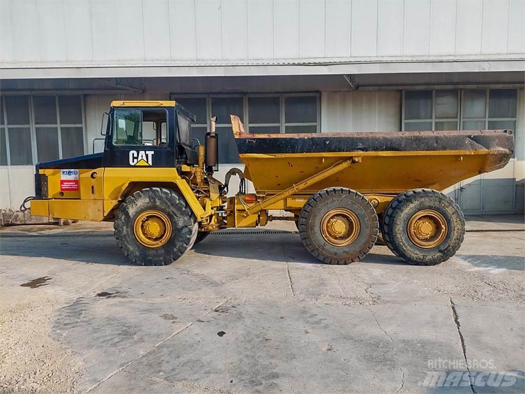 CAT D250E Knik dumptrucks
