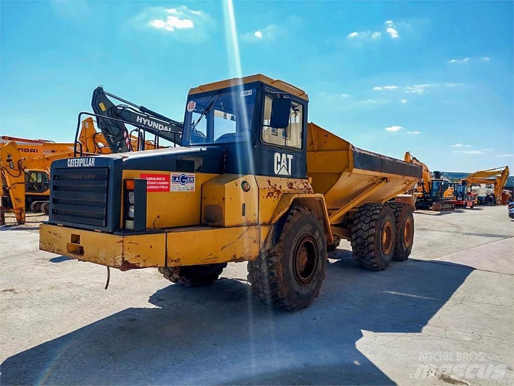 CAT D250E Knik dumptrucks
