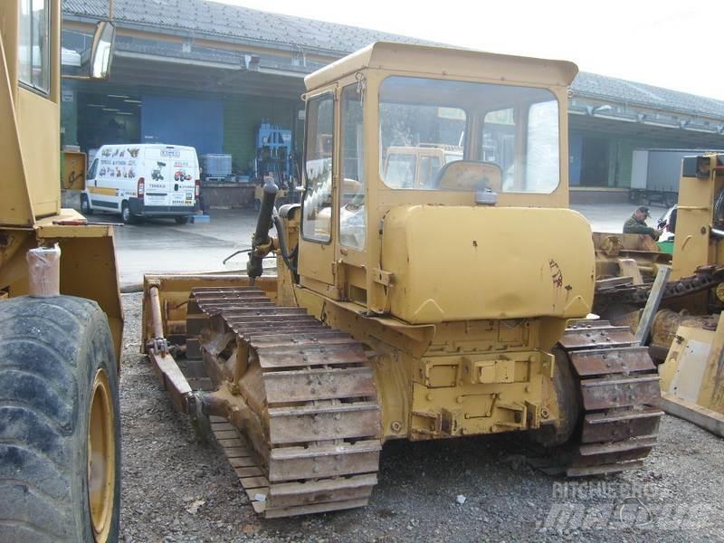 CAT D4 Rupsdozers