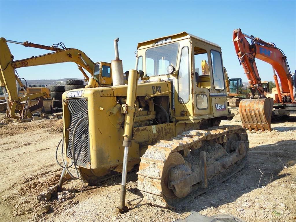 CAT D5B Rupsdozers