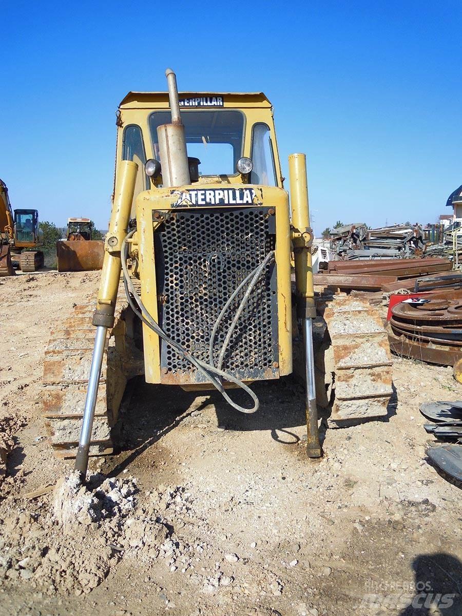 CAT D5B Rupsdozers