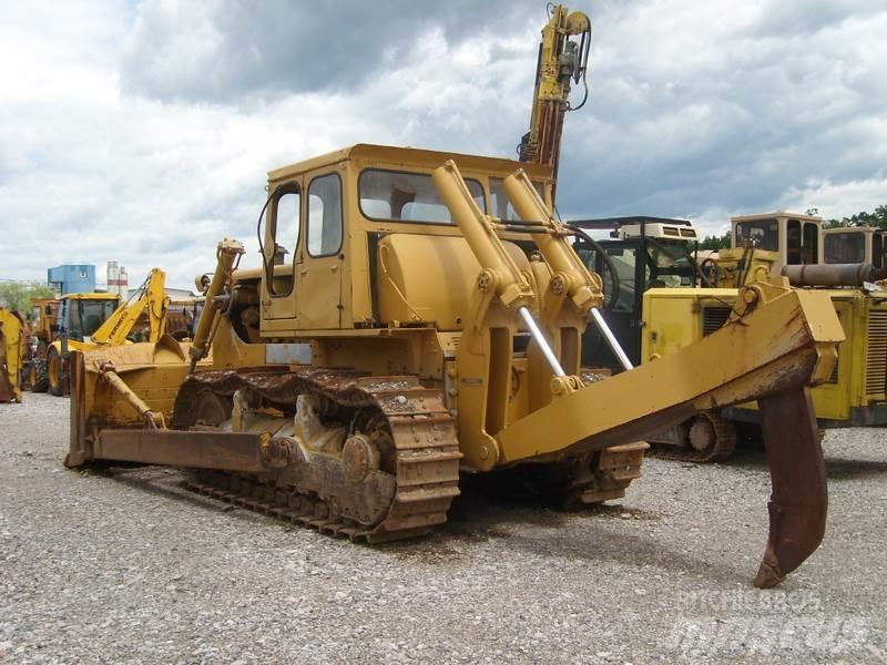 CAT D8H Rupsdozers