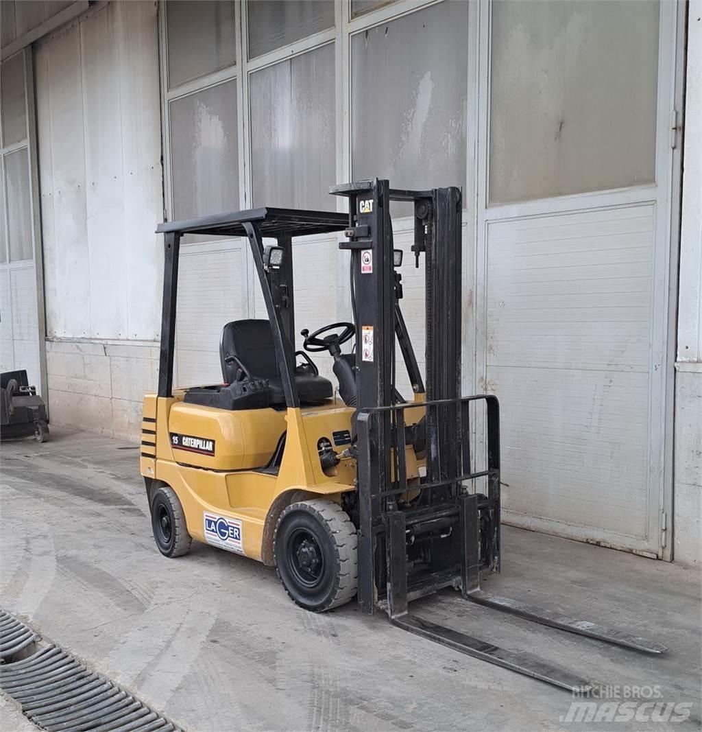 CAT DP15 Diesel heftrucks