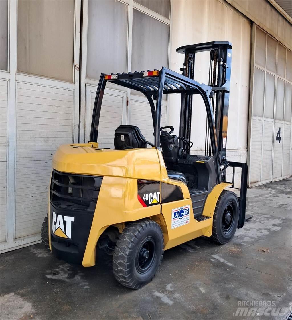 CAT DP40NT Diesel heftrucks