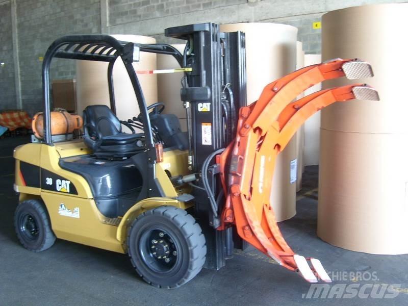 CAT GP30N LPG heftrucks
