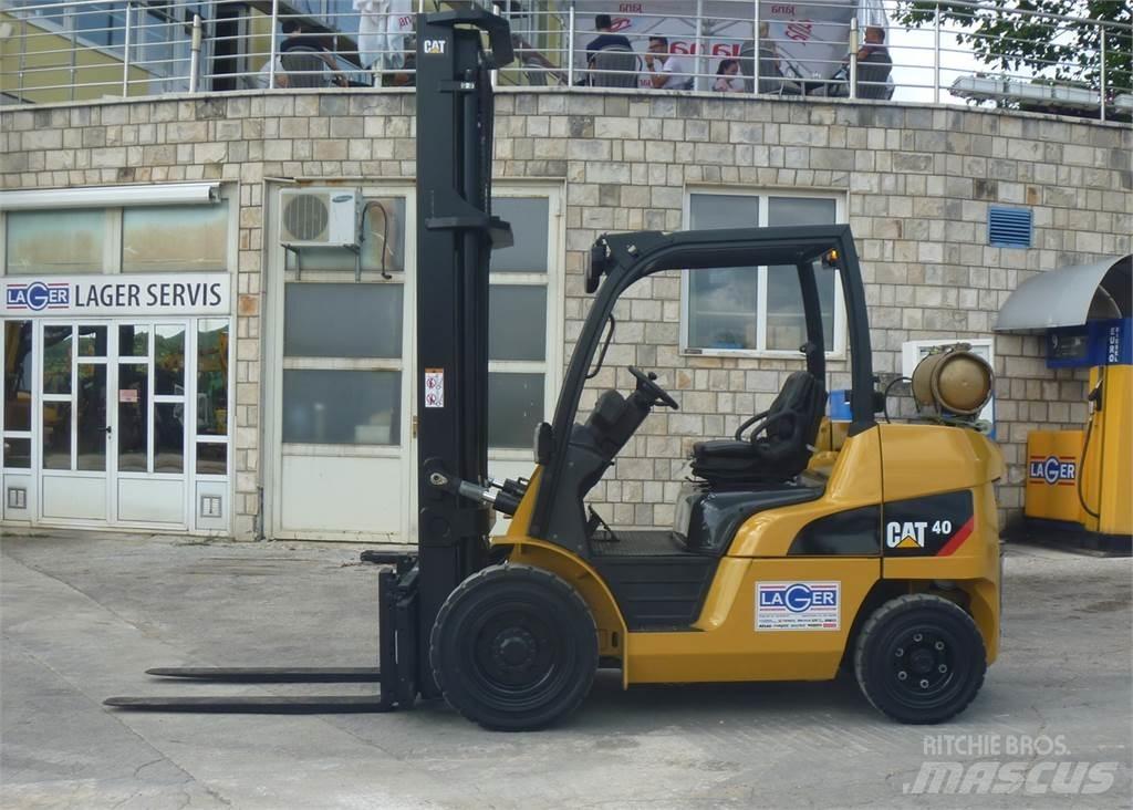 CAT GP40N LPG heftrucks