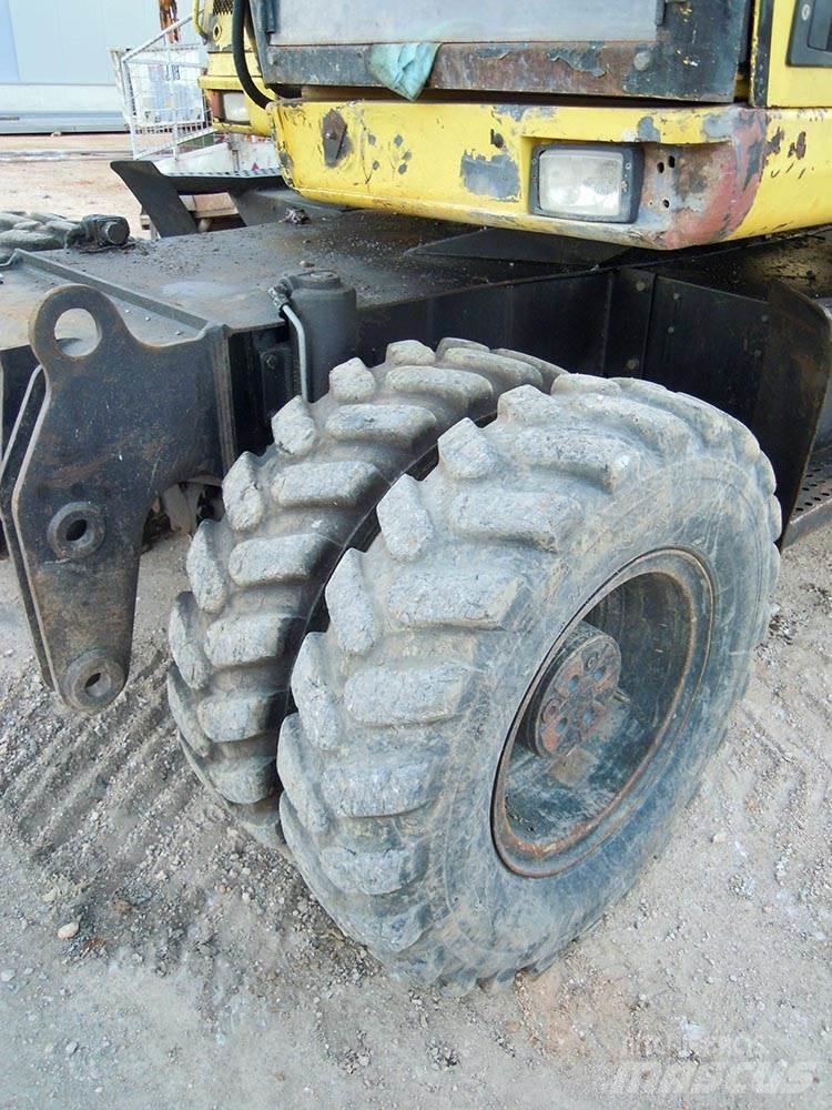 CAT M312 Wielgraafmachines
