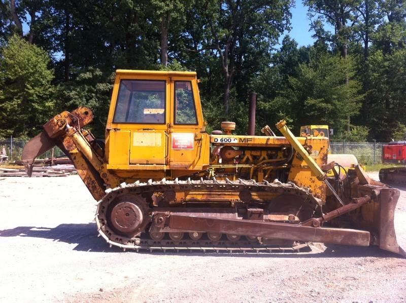 Hanomag D600 Rupsdozers