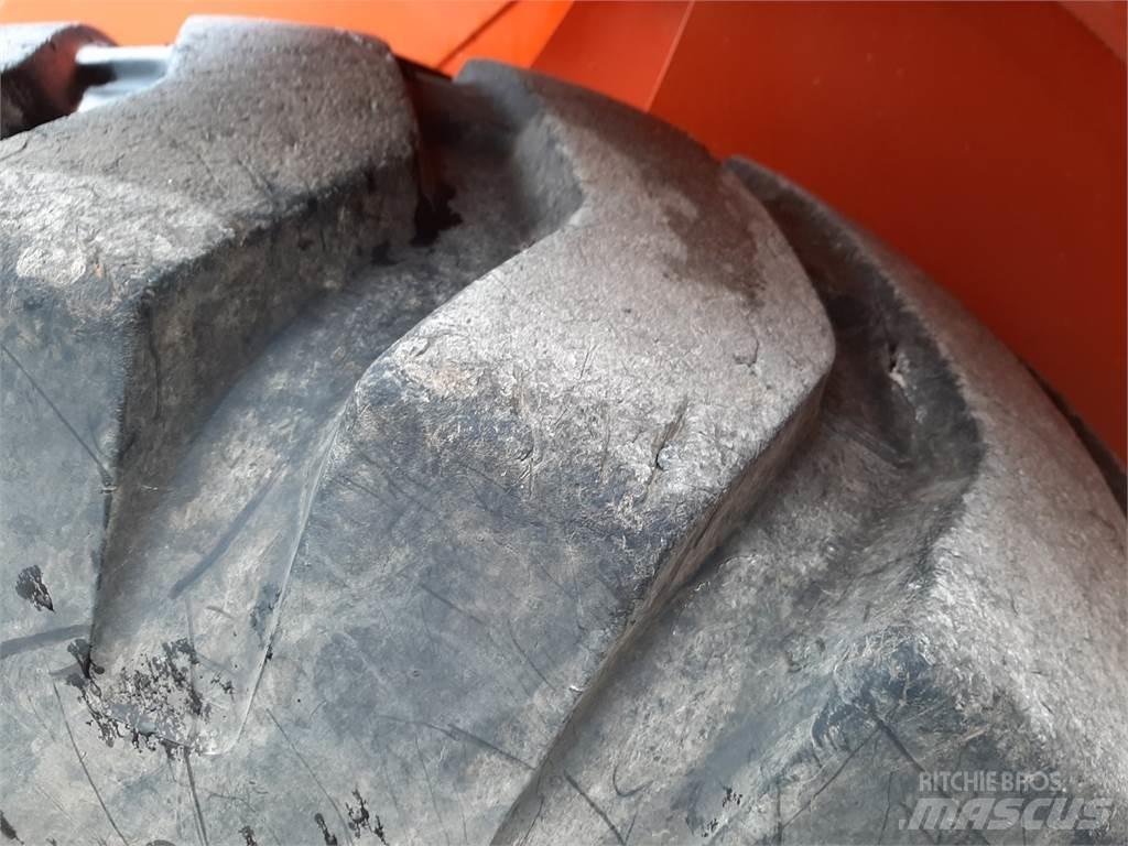 Hitachi ZW220 Wielladers
